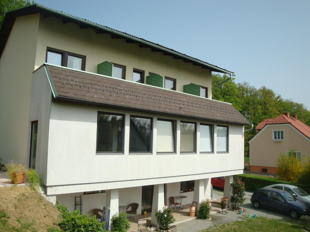 Haus Camelia Bad Tatzmannsdorf Exterior foto